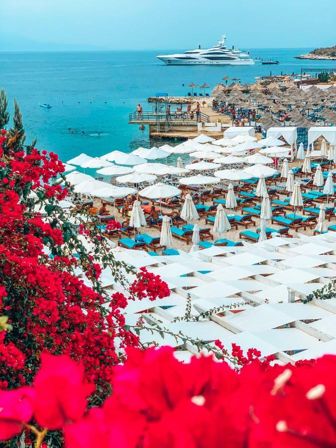Cocktail & Dreams - Beach Hotel Sarandë Eksteriør billede